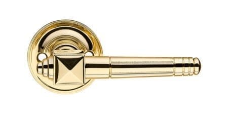 INDENDØRSGREB UFFICI 107